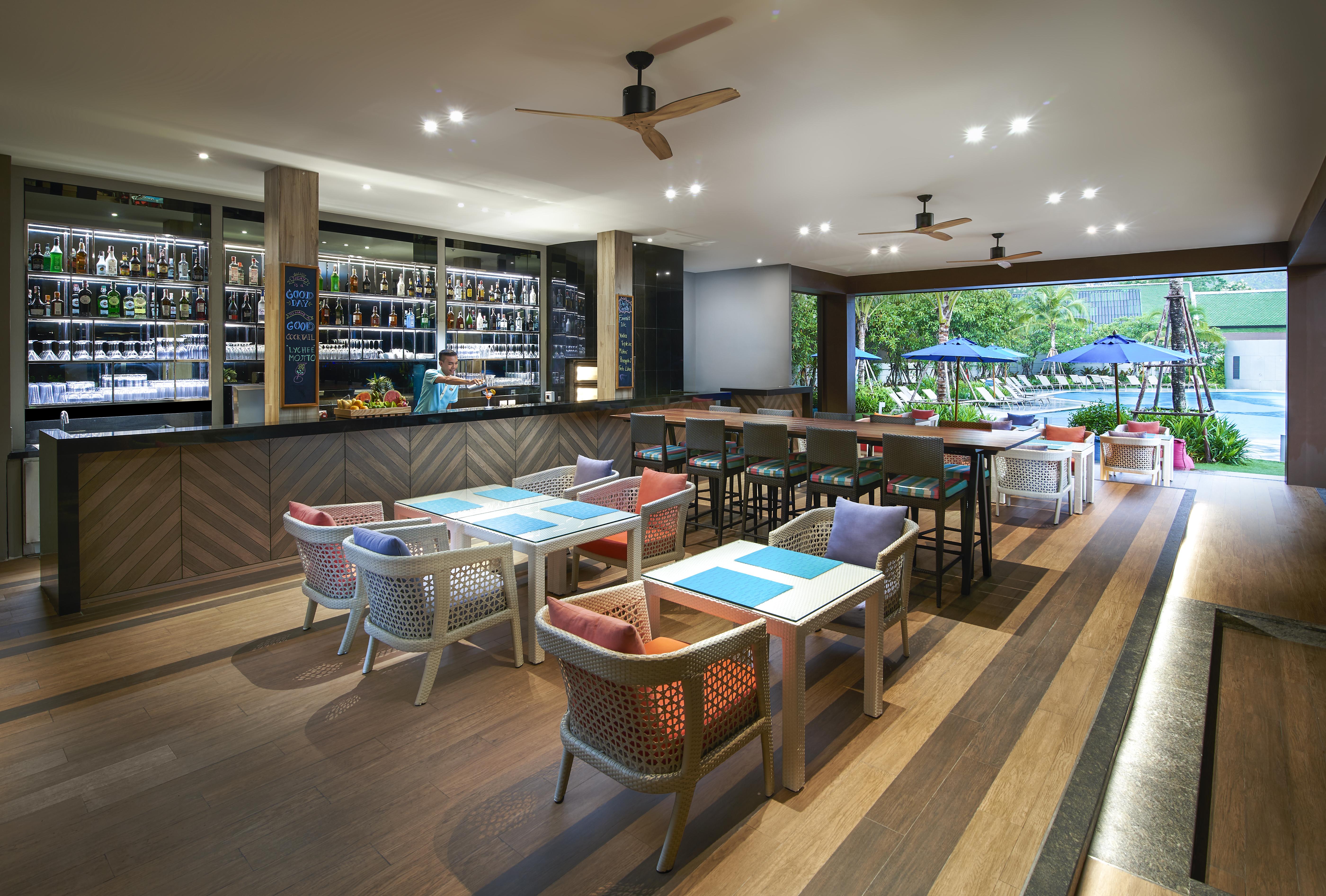 OZO Phuket - SHA Extra Plus Kata Beach  Exteriör bild