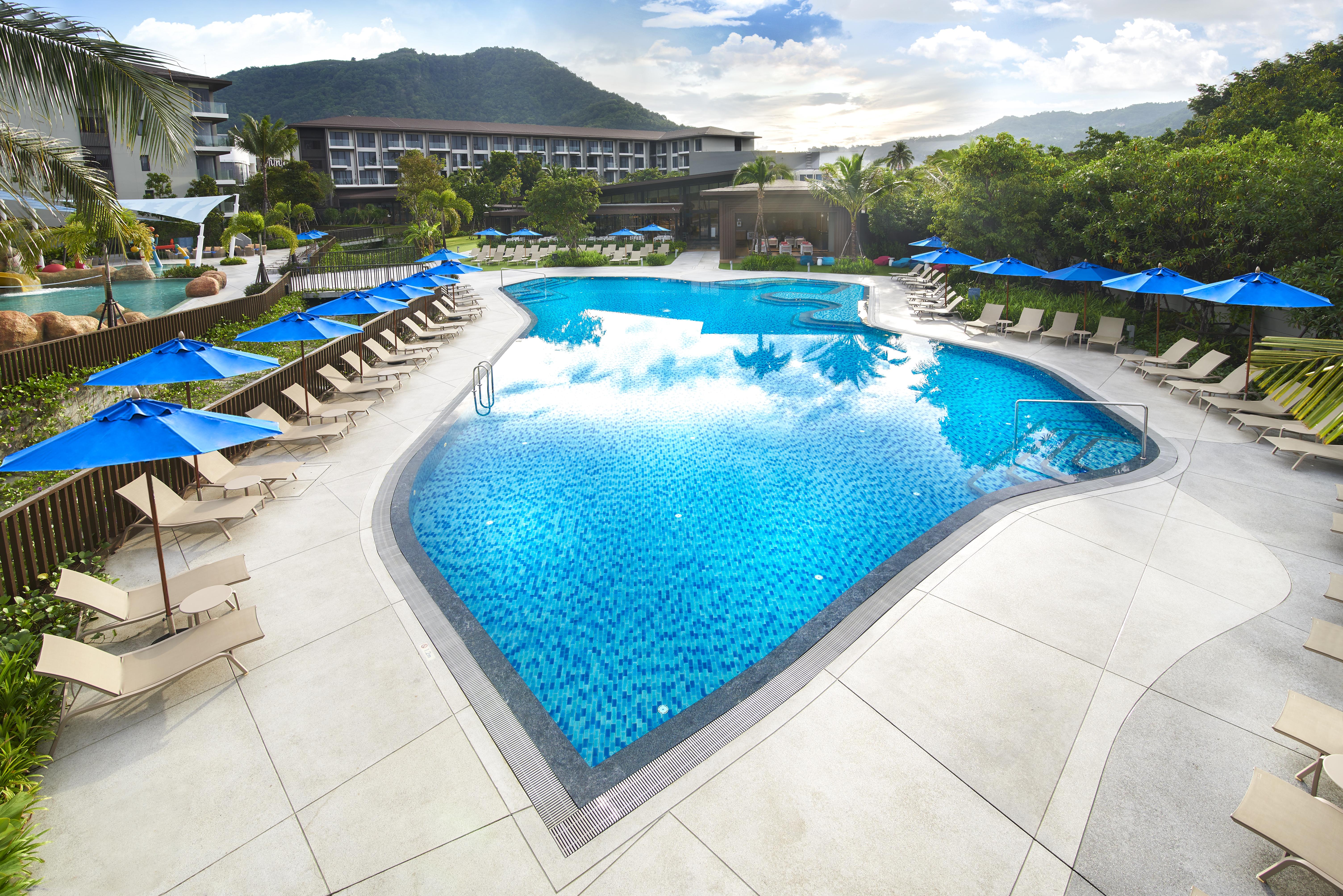 OZO Phuket - SHA Extra Plus Kata Beach  Exteriör bild